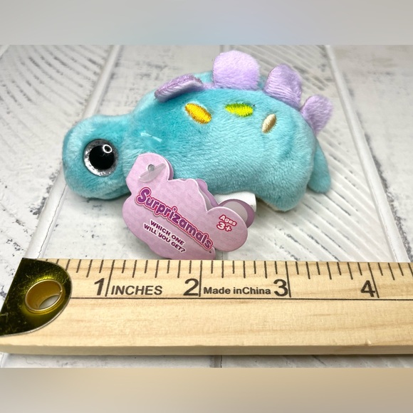 Surprizamals Lizz Stegosaurus Series 13 Mini Toy Plush NWT - Picture 13 of 14